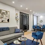 Bluestay 20 - Superb In * Paris